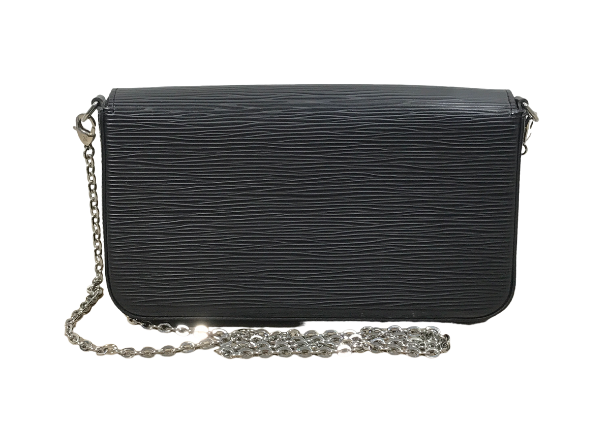 【ちゃんはる】Louis Vuitton ブラックボディバッグ AUTHENTIC Louis Vuitton Felicie Pochette Black Epi PREOWNED