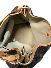 Load image into Gallery viewer, AUTHENTIC Louis Vuitton Galliera GM Monogram PREOWNED (WBA786)