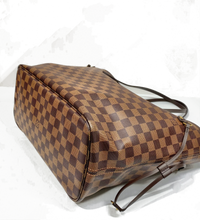 Load image into Gallery viewer, AUTHENTIC Louis Vuitton Neverfull Damier Ebene MM PREOWNED (WBA285)