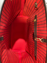 Load image into Gallery viewer, AUTHENTIC Louis Vuitton Neverfull Damier Ebene MM PREOWNED (WBA285)