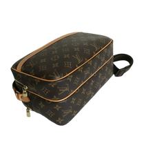 Load image into Gallery viewer, AUTHENTIC Louis Vuitton Reporter PM Monogram PREOWNED (WBA851)