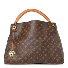 Load image into Gallery viewer, AUTHENTIC Louis Vuitton Artsy Monogram MM PREOWNED (WBA604)