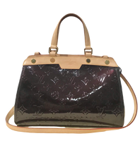 Load image into Gallery viewer, AUTHENTIC Louis Vuitton Brea Vernis Amarante PM PREOWNED (WBA816)
