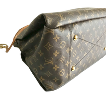 Load image into Gallery viewer, AUTHENTIC Louis Vuitton Artsy Monogram MM PREOWNED (WBA749)