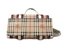Load image into Gallery viewer, AUTHENTIC Burberry Alchester White PREOWNED (WBA817)