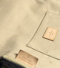 Load image into Gallery viewer, AUTHENTIC Louis Vuitton Favorite MM Damier Azur PREOWNED (WBA766)
