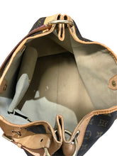 Load image into Gallery viewer, AUTHENTIC Louis Vuitton Galliera GM Monogram PREOWNED (WBA786)