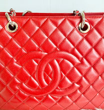 Load image into Gallery viewer, AUTHENTIC Chanel GST Grand Shopping Tote Red Caviar PREOWNED (WBA581)
