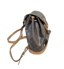 Load image into Gallery viewer, AUTHENTIC Louis Vuitton Montsouris Monogram MM Backpack PREOWNED (WBA594)