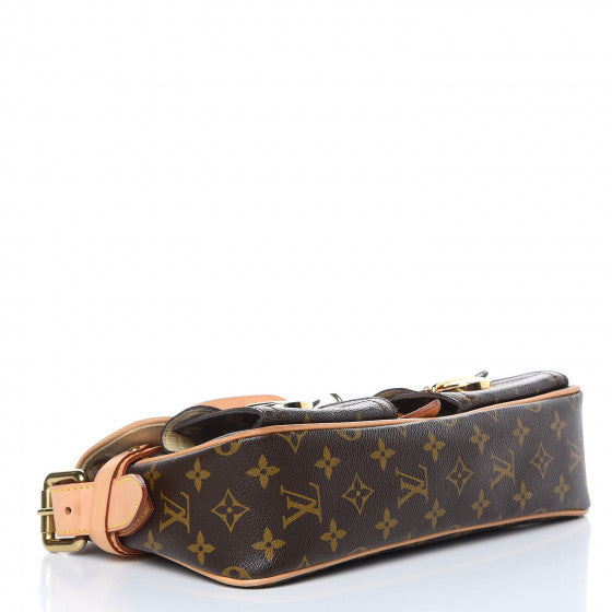 AUTHENTIC Louis Vuitton Hudson Monogram PM PREOWNED (WBA212) – Jj's Closet,  LLC