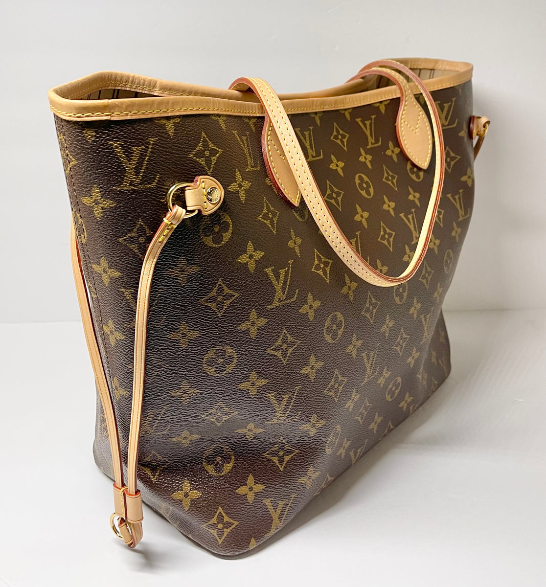 AUTHENTIC Louis Vuitton Neverfull Monogram MM PREOWNED (WBA338