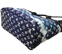 Load image into Gallery viewer, AUTHENTIC Louis Vuitton Neverfull Monogram Escale Blue MM PREOWNED (WBA707)