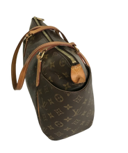Load image into Gallery viewer, AUTHENTIC Louis Vuitton Totally PM Monogram PREOWNED (WBA859)
