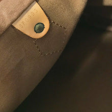 Load image into Gallery viewer, AUTHENTIC Louis Vuitton Speedy 30 Monogram PREOWNED (WBA591)