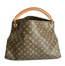 Load image into Gallery viewer, AUTHENTIC Louis Vuitton Artsy Monogram MM PREOWNED (WBA749)