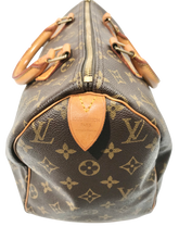 Load image into Gallery viewer, AUTHENTIC Louis Vuitton Speedy 30 Monogram PREOWNED (WBA591)