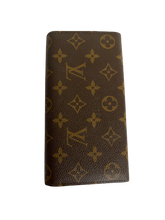 Load image into Gallery viewer, AUTHENTIC Louis Vuitton Sarah Wallet Monogram PREOWNED (WBA728)