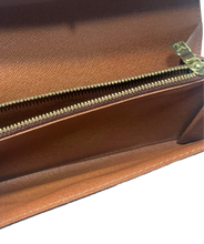 Load image into Gallery viewer, AUTHENTIC Louis Vuitton Sarah Wallet Monogram PREOWNED (WBA731)