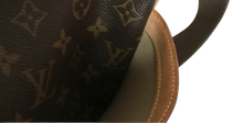 Load image into Gallery viewer, AUTHENTIC Louis Vuitton Reporter PM Monogram PREOWNED (WBA851)