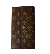 Load image into Gallery viewer, AUTHENTIC Louis Vuitton Sarah Wallet Monogram PREOWNED (WBA731)