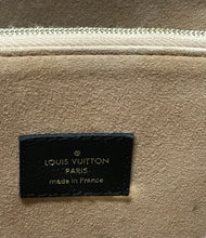 Load image into Gallery viewer, AUTHENTIC Louis Vuitton Flandrin Monogram Black PREOWNED (WBA844)