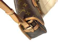 Load image into Gallery viewer, AUTHENTIC Louis Vuitton Sologne Monogram Crossbody PREOWNED (WBA854)