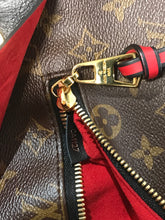 Load image into Gallery viewer, AUTHENTIC Louis Vuitton Tuileries Black Hobo PREOWNED (WBA691)