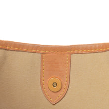 Load image into Gallery viewer, AUTHENTIC Louis Vuitton Galliera PM Monogram PREOWNED (WBA651)