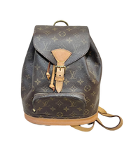 Load image into Gallery viewer, AUTHENTIC Louis Vuitton Montsouris Monogram MM Backpack PREOWNED (WBA594)