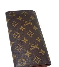 Load image into Gallery viewer, AUTHENTIC Louis Vuitton Sarah Wallet Monogram PREOWNED (WBA731)