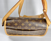 Load image into Gallery viewer, AUTHENTIC Louis Vuitton Sologne Monogram Crossbody PREOWNED (WBA344)