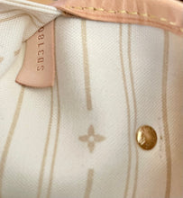 Load image into Gallery viewer, AUTHENTIC Louis Vuitton Neverfull Damier Azur MM PREOWNED (WBA521)