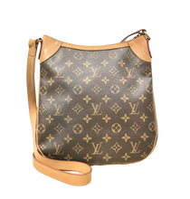 Load image into Gallery viewer, AUTHENTIC Louis Vuitton Odeon PM Monogram PREOWNED (WBA771)