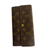 Load image into Gallery viewer, AUTHENTIC Louis Vuitton Sarah Wallet Monogram PREOWNED (WBA728)