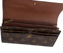 Load image into Gallery viewer, AUTHENTIC Louis Vuitton Sarah Wallet Monogram PREOWNED (WBA728)