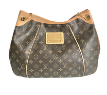 Load image into Gallery viewer, AUTHENTIC Louis Vuitton Galliera PM Monogram PREOWNED (WBA681)