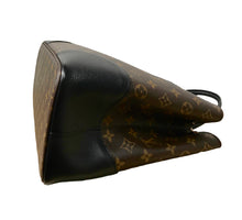 Load image into Gallery viewer, AUTHENTIC Louis Vuitton Flandrin Monogram Black PREOWNED (WBA844)