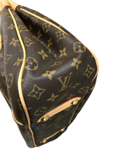 Load image into Gallery viewer, AUTHENTIC Louis Vuitton Galliera PM Monogram PREOWNED (WBA782)