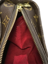 Load image into Gallery viewer, AUTHENTIC Louis Vuitton Multipli Cite Monogram PREOWNED (WBA815)