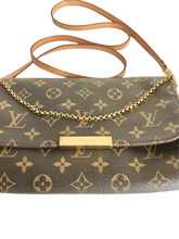 Load image into Gallery viewer, AUTHENTIC Louis Vuitton Favorite MM Monogram PREOWNED (WBA833)