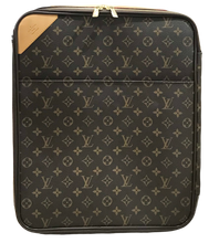 Load image into Gallery viewer, AUTHENTIC Louis Vuitton Pegase 45 Rolling Suitcase Monogram PREOWNED (WBA645)