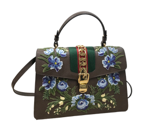 AUTHENTIC Gucci Medium Embroidered Sylvie Acero Top Handle Bag PREOWNED (WBA1083)