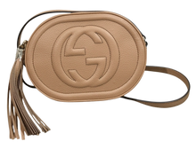 Load image into Gallery viewer, AUTHENTIC Gucci Oval Soho Disco Beige Pebbled Calfskin Crossbody NEW (WBA1325