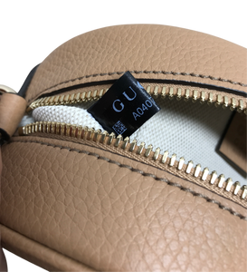 AUTHENTIC Gucci Oval Soho Disco Beige Pebbled Calfskin Crossbody NEW (WBA1325