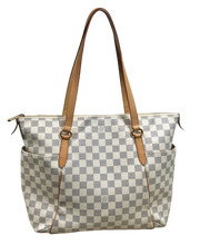 Load image into Gallery viewer, AUTHENTIC Louis Vuitton Totally MM Damier Azur PREOWNED (WBA1282)