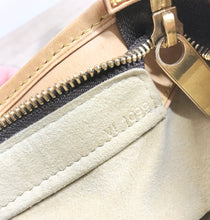 Load image into Gallery viewer, AUTHENTIC Louis Vuitton Boetie PM Monogram PREOWNED (WBA1377)