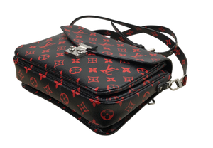 AUTHENTIC  Louis Vuitton Pochette Metis Infrarouge Monogram PREOWNED (WBA1356)