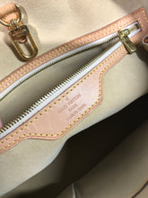 Load image into Gallery viewer, AUTHENTIC Louis Vuitton Hampstead MM Damier Azur PREOWNED (WBA1426)