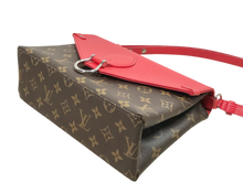 Load image into Gallery viewer, AUTHENTIC  Louis Vuitton Saint Michel Bag PREOWNED (WBA1468)