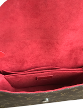 Load image into Gallery viewer, AUTHENTIC  Louis Vuitton Saint Michel Bag PREOWNED (WBA1468)